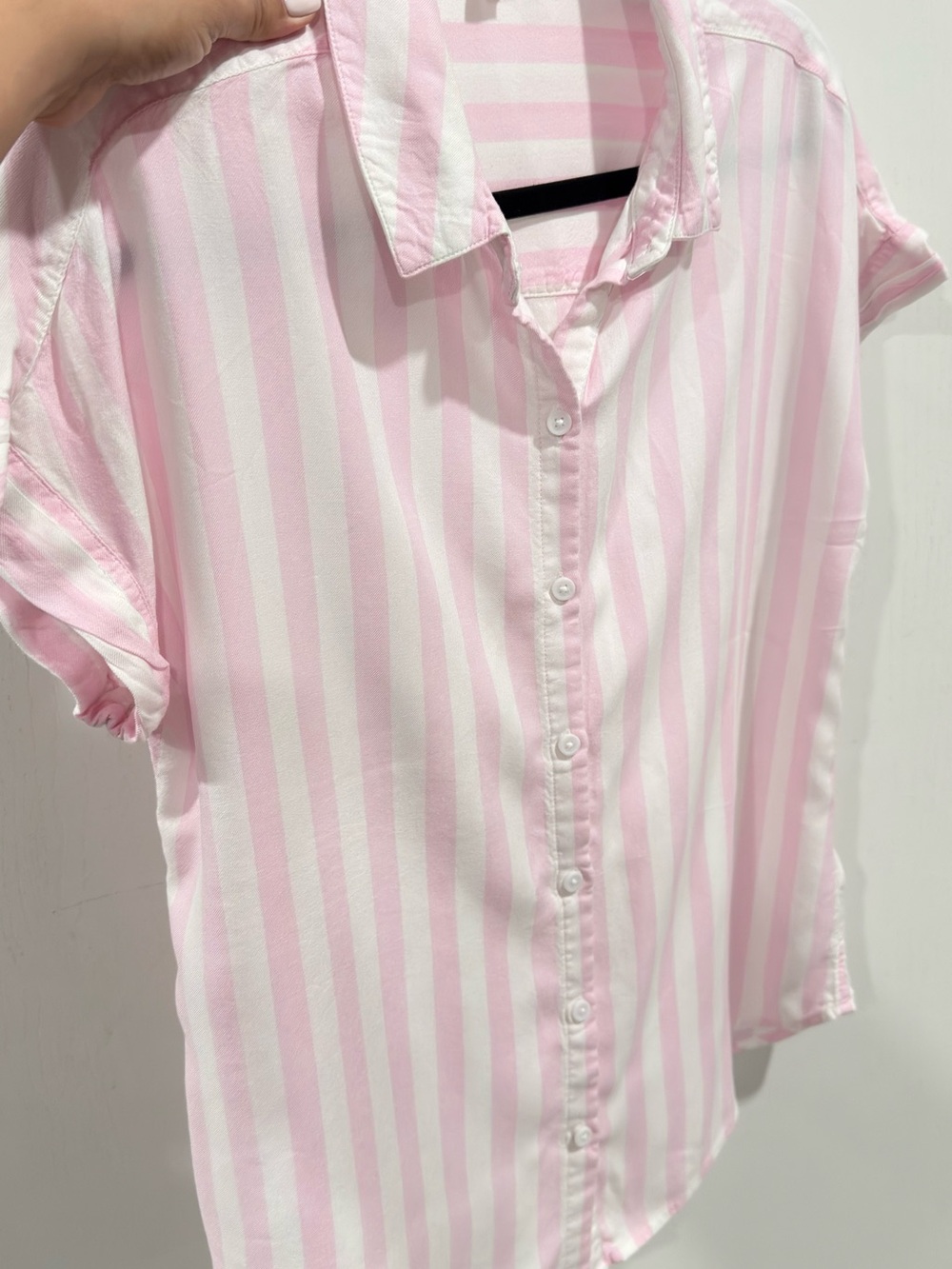 BeachLunchLounge Pink & White Striped Button-Up Shirt Women’s M